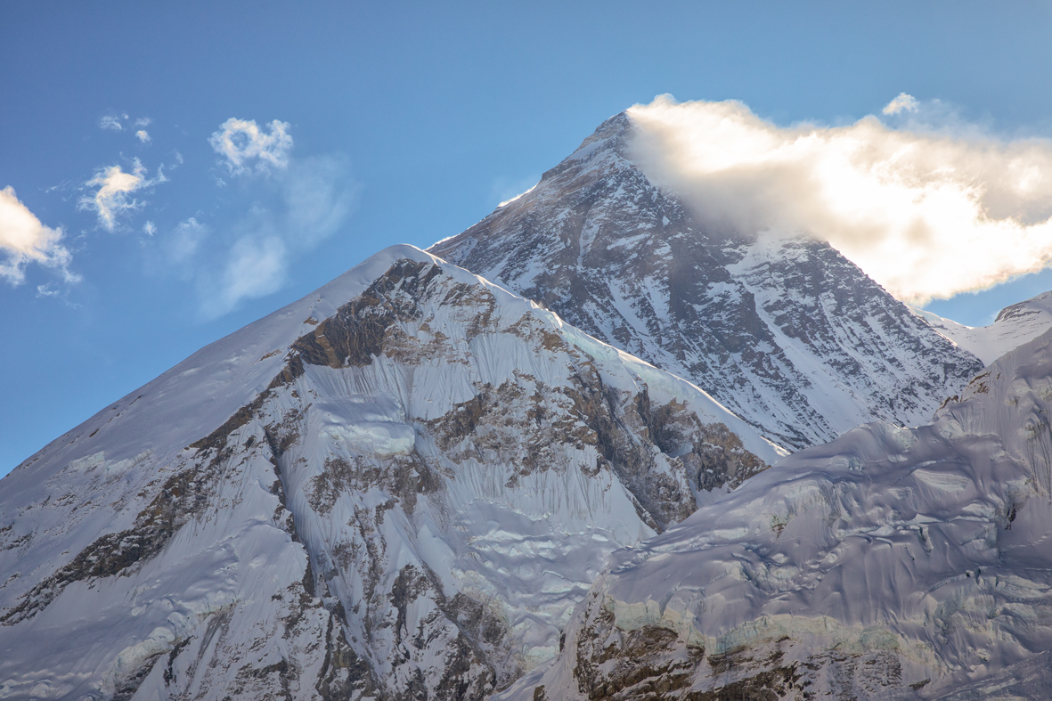 Le Mont Everest fumant - Népal - Gallery Viart