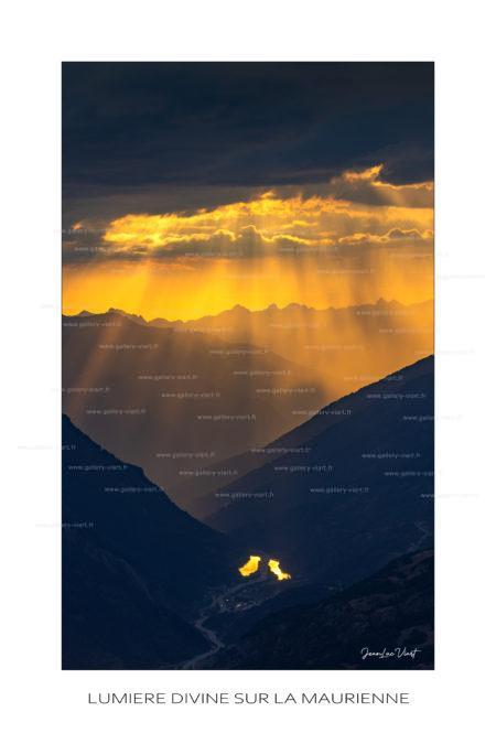 éclipse solaire 12 août 2026 – éclipse Maurienne – éclipse Savoie – photographie éclipse solaire – photo Maurienne – photographie montagne Savoie – Alpes françaises – paysage de montagne – lumière sur les Alpes – tirage photo Maurienne – photo décoration montagne – photographie d’art Savoie.