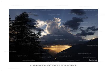 éclipse solaire 12 août 2026 – éclipse Maurienne – éclipse Savoie – photographie éclipse solaire – photo Maurienne – photographie montagne Savoie – Alpes françaises – paysage de montagne – lumière sur les Alpes – tirage photo Maurienne – photo décoration montagne – photographie d’art Savoie.